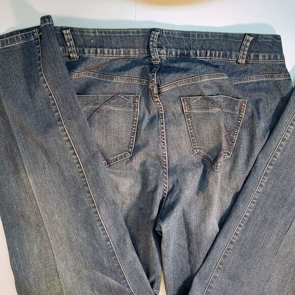 Lane Bryant jeans - Picture 7 of 8